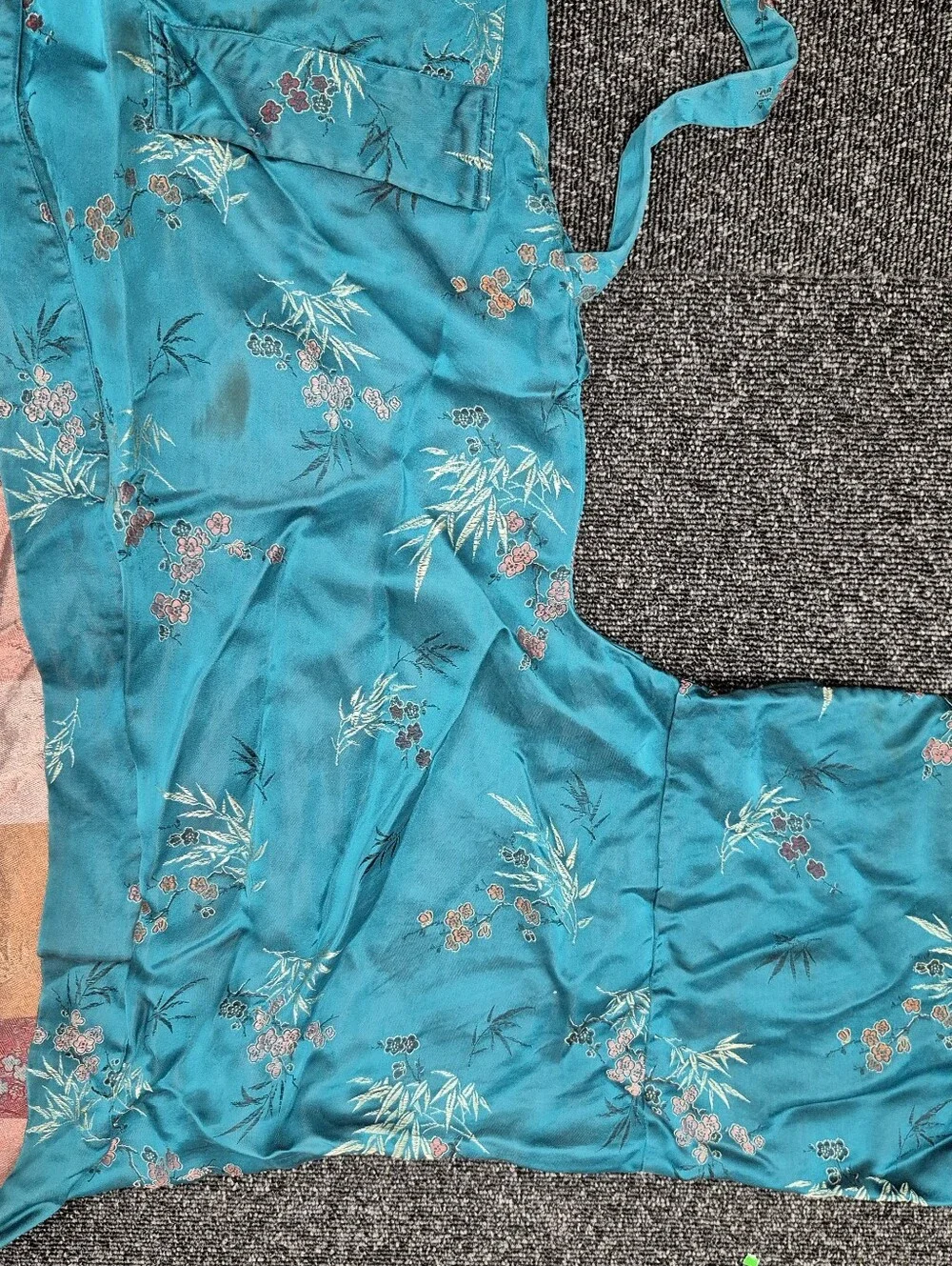 Flying Squirrel Vintage Teal Floral Rayon Kimono Robe - Small